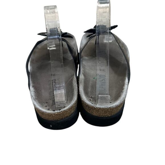 Mephisto Helen Toe Loop Sandal with floral embellishment Black Patent Size 8 - Picture 3 of 6